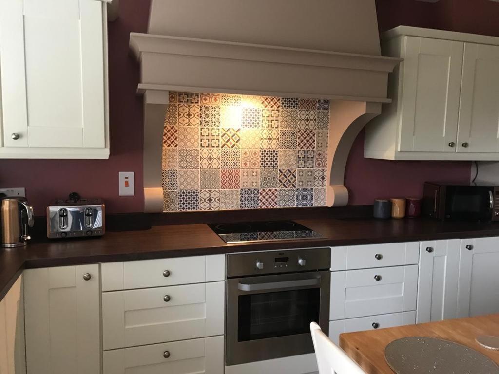 Kilkeel Bungalow - The Perfect Place To Stay Exteriör bild