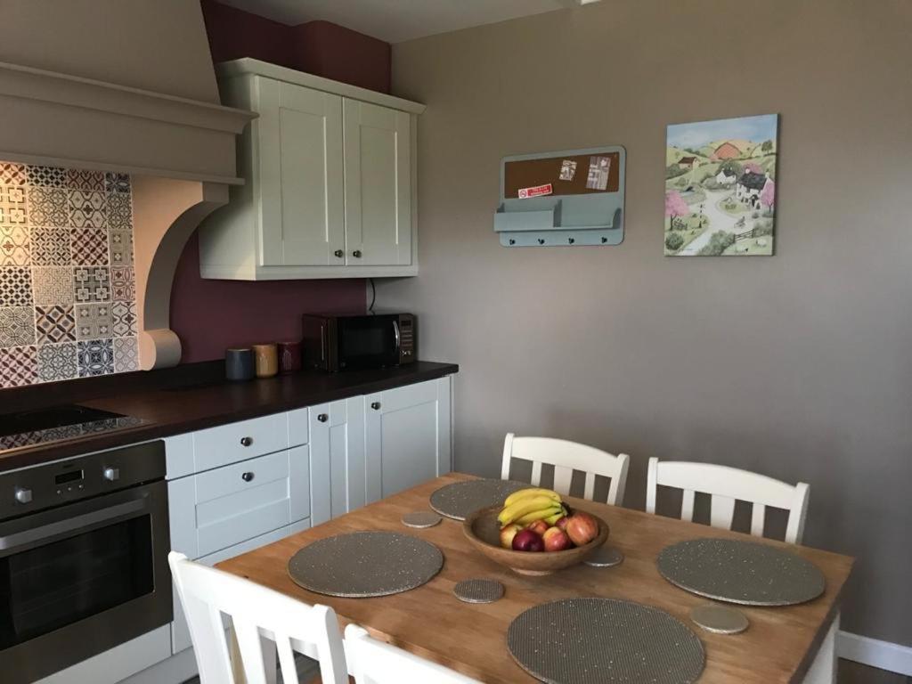 Kilkeel Bungalow - The Perfect Place To Stay Exteriör bild